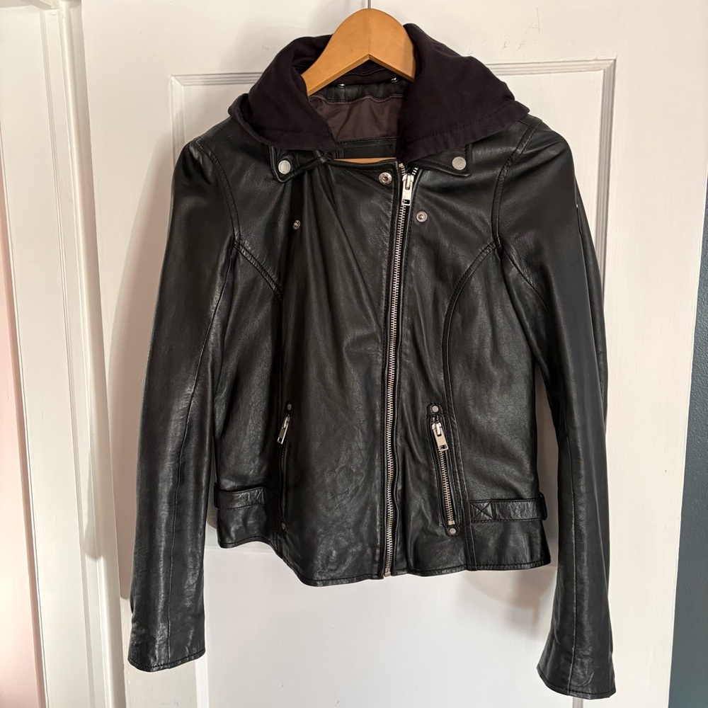 Mauritius Women’s Black Leather Jacket | Removable Knit Hood | Slim Fit
